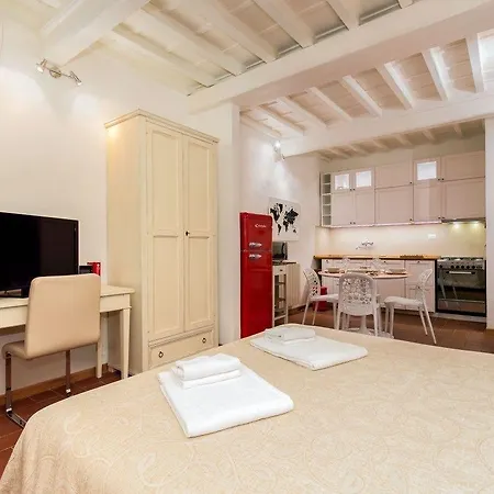 דירה Pinocchio House *